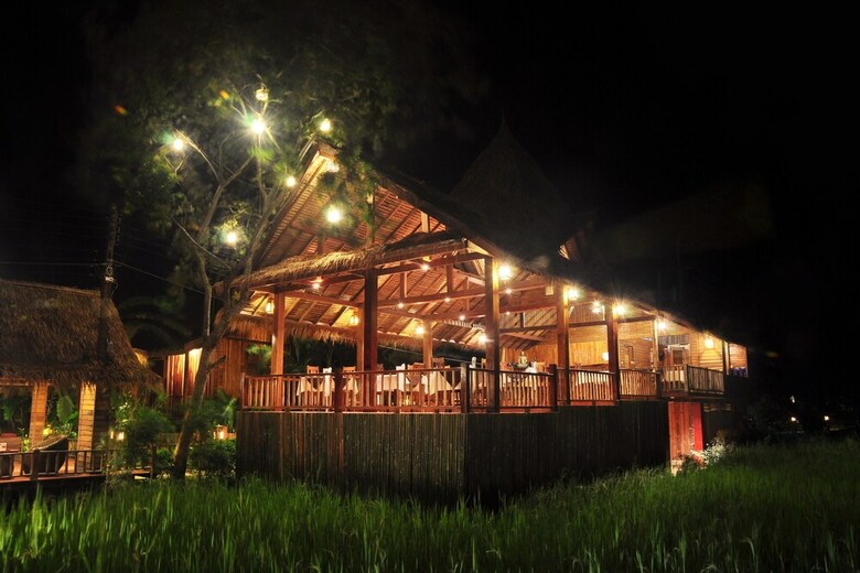 Cabana Vieng Tara Villa