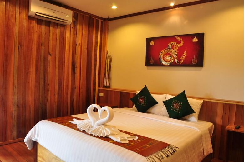 Cabana Vieng Tara Villa