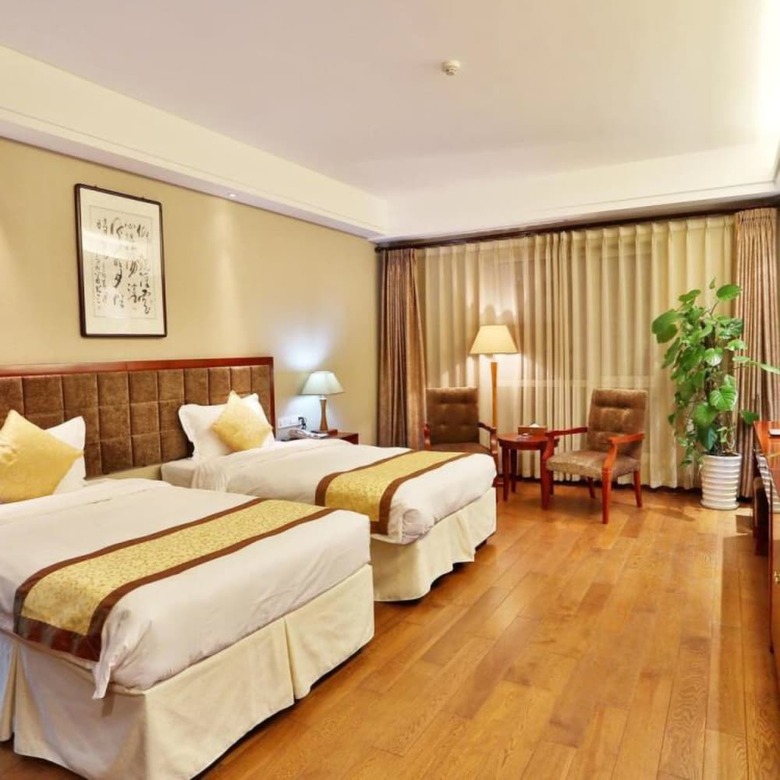 Qingdao Jinhong Sea View Holiday Hotel