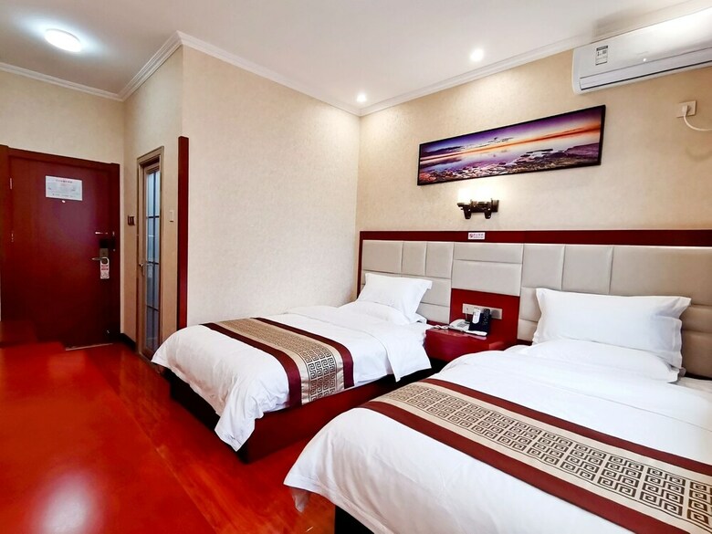 Beijing Huatongxin Hotel