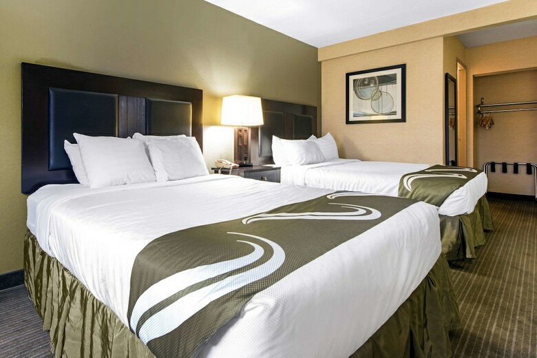 Hotel Quality Inn & Suites