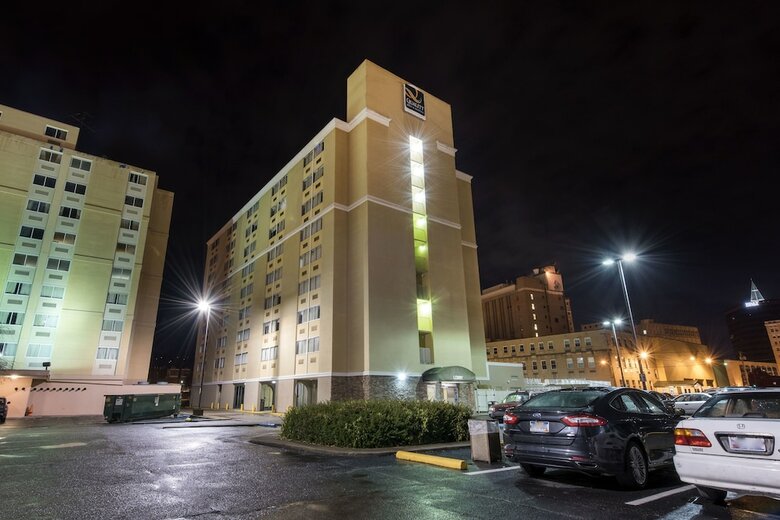 Hotel Quality Inn & Suites