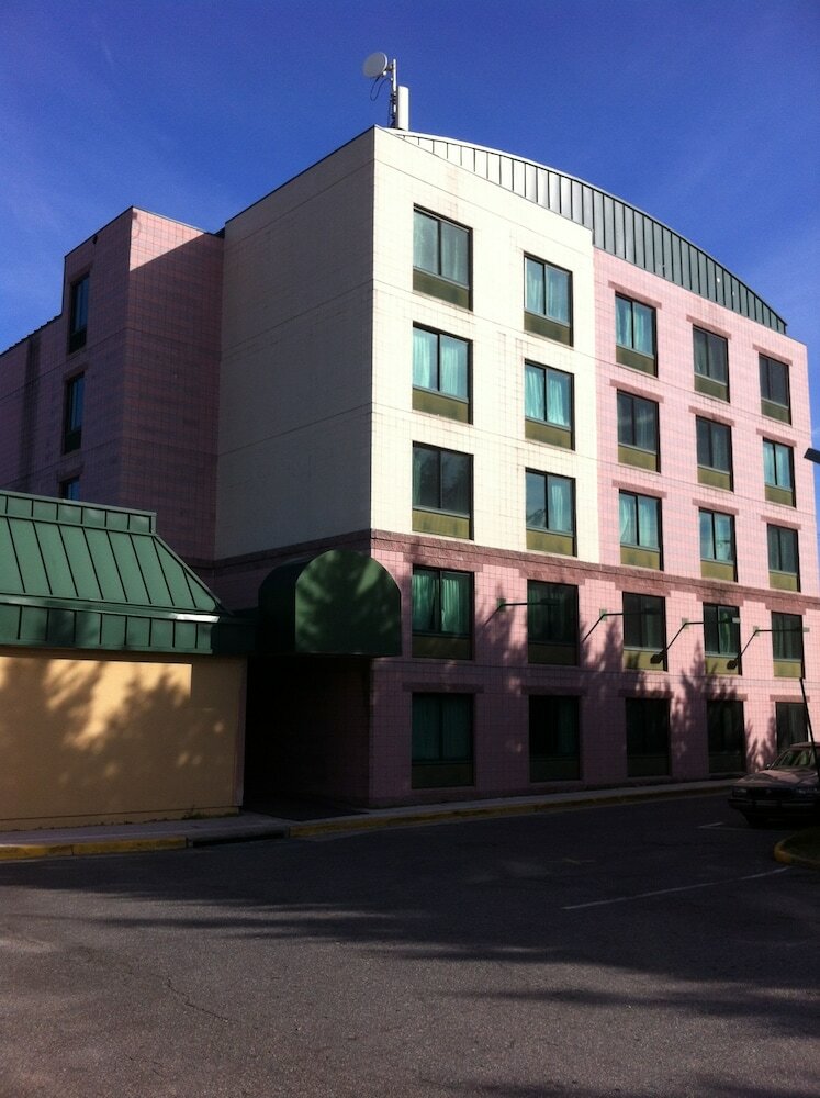 Hotel Garden Inn