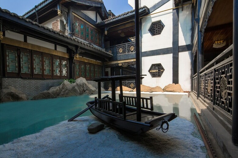 Chengdu Buddhazen Hotel