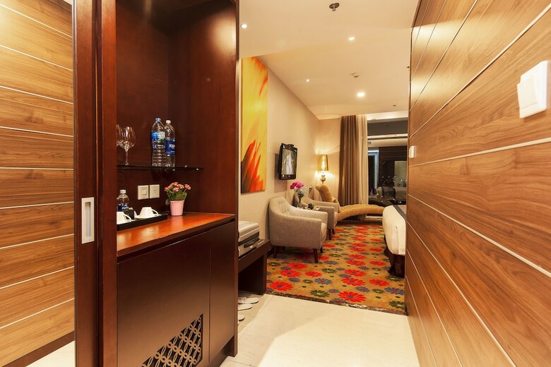 The Mira Hotel