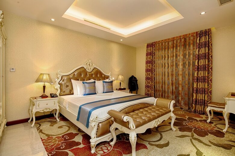 The Mira Hotel