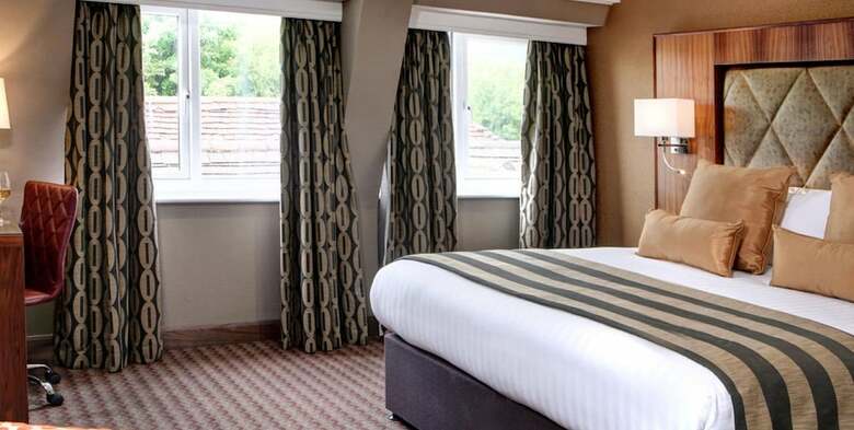 Donnington Manor Hotel