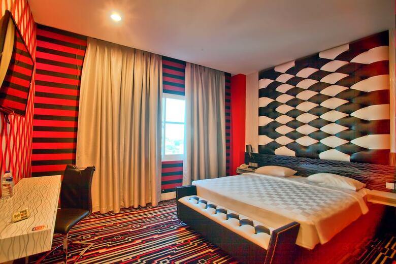 M Boutique Hotel