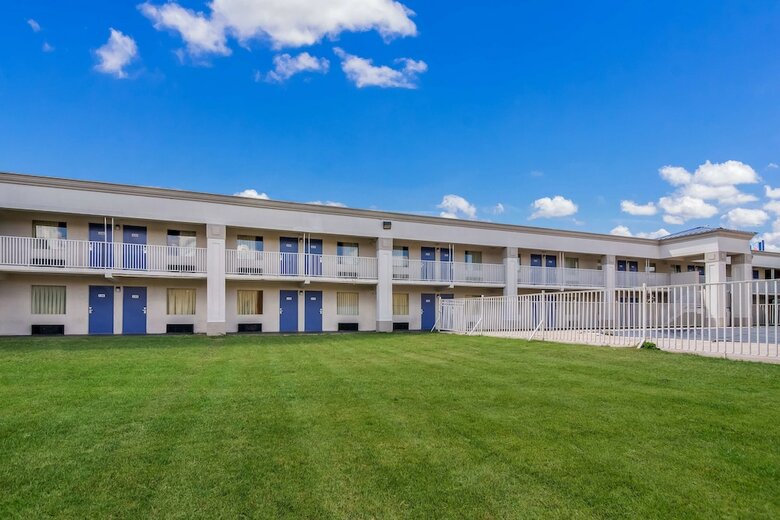 Motel 6 Opelika, Al