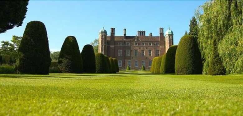 Bed & Breakfast Madingley Hall