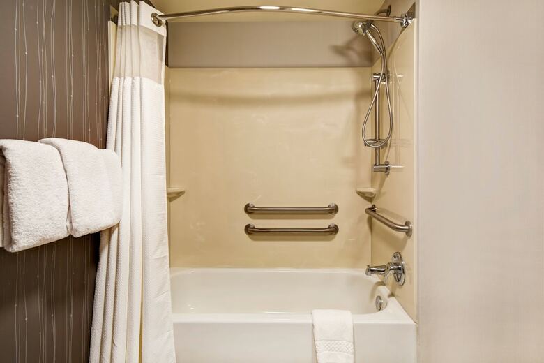 Hotel Courtyard By Marriott Louisville Airport