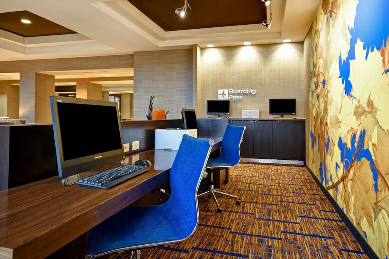 Hotel Courtyard By Marriott Louisville Airport