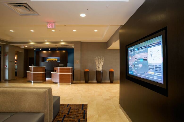 Hotel Courtyard By Marriott Louisville Airport