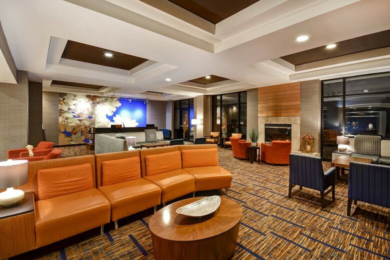 Hotel Courtyard By Marriott Louisville Airport