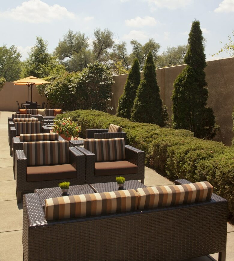 Hotel Courtyard By Marriott Louisville Airport
