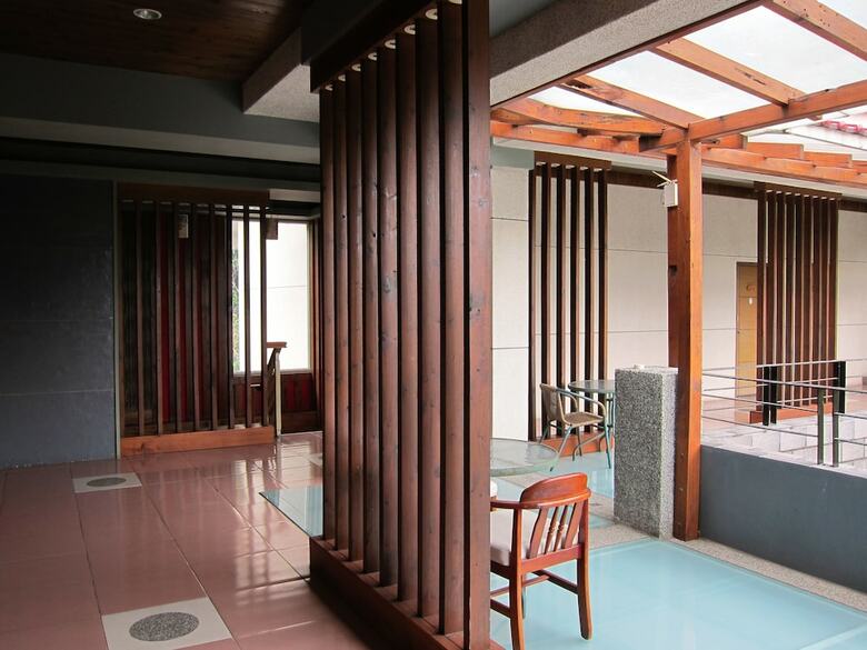 Hotel Zen And Pine Resort