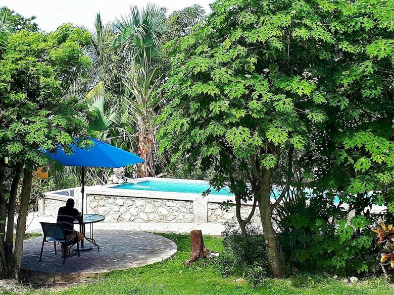 Hotel La Colline Enchant�e