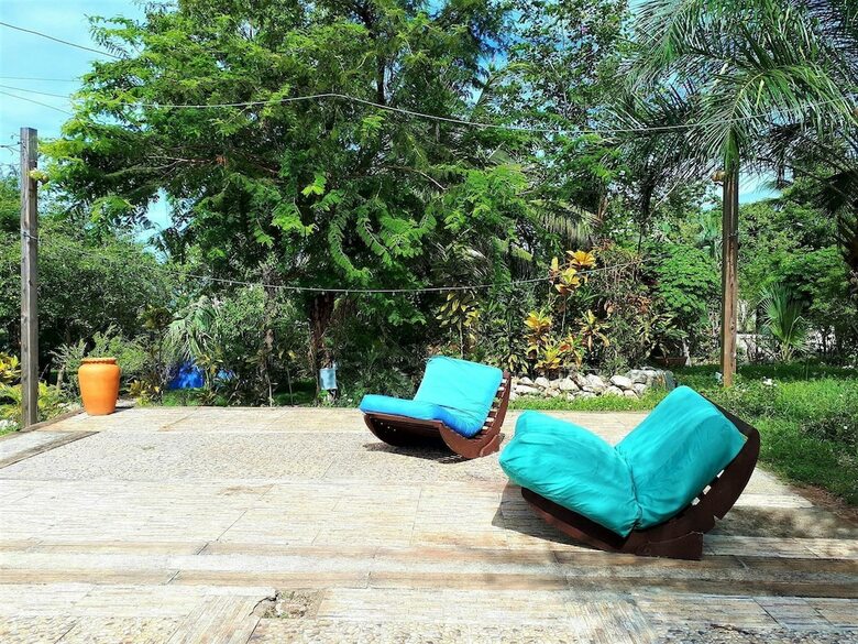 Hotel La Colline Enchant�e