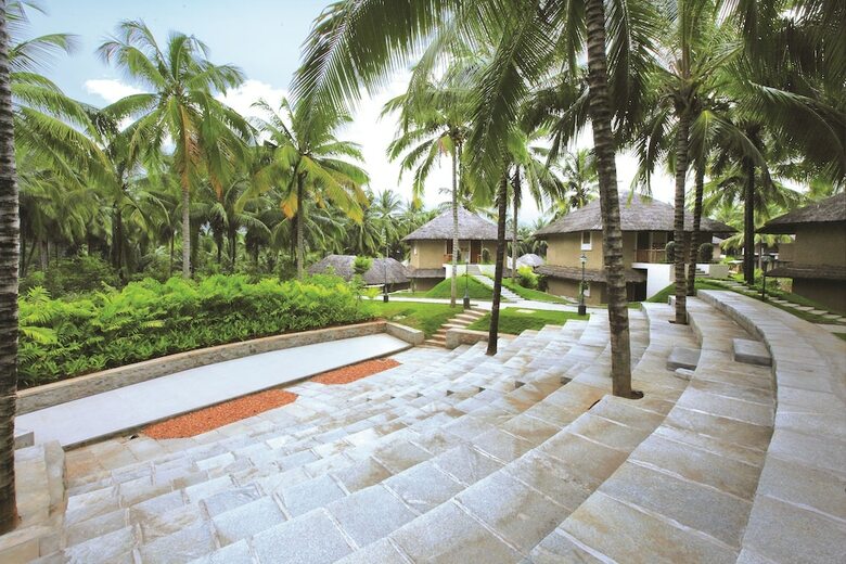 Hotel Coco Lagoon By Great Mount Resort