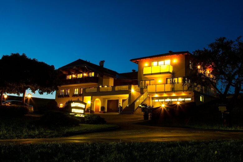Hotel G�stehaus Stabauer