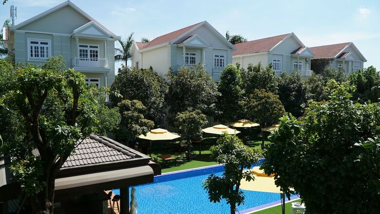 Hotel Toki Saigon Resort & Spa