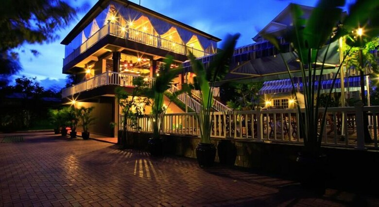Hotel Toki Saigon Resort & Spa