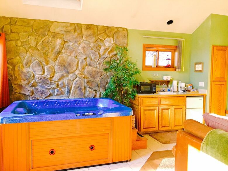 Bed & Breakfast Meadow Creek Mountain Lodge And Event Center