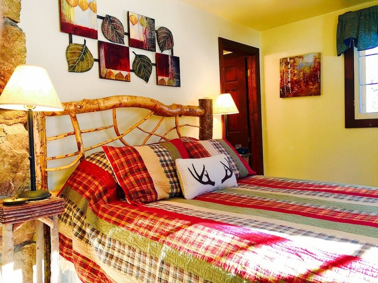 Bed & Breakfast Meadow Creek Mountain Lodge And Event Center