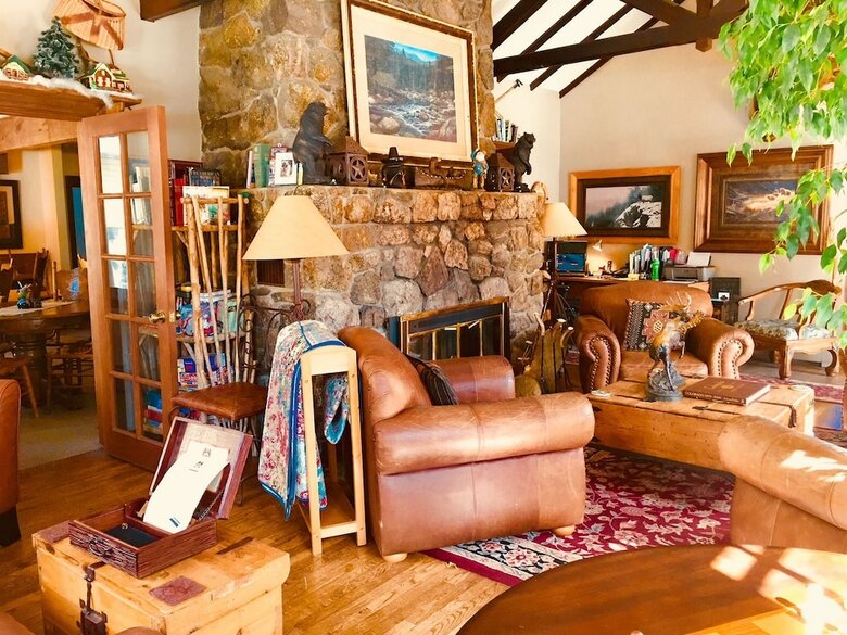 Bed & Breakfast Meadow Creek Mountain Lodge And Event Center