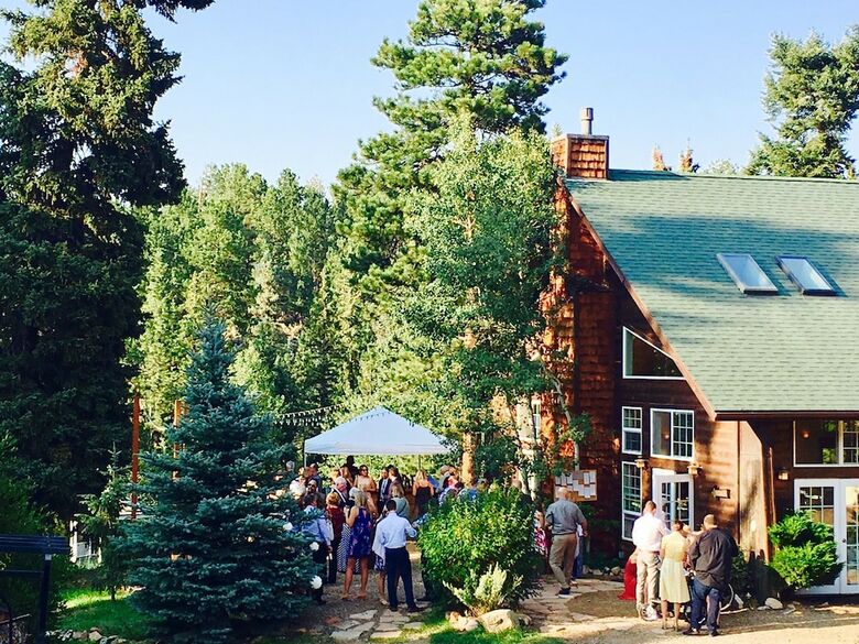 Bed & Breakfast Meadow Creek Mountain Lodge And Event Center
