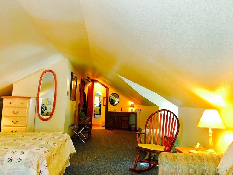 Bed & Breakfast Meadow Creek Mountain Lodge And Event Center