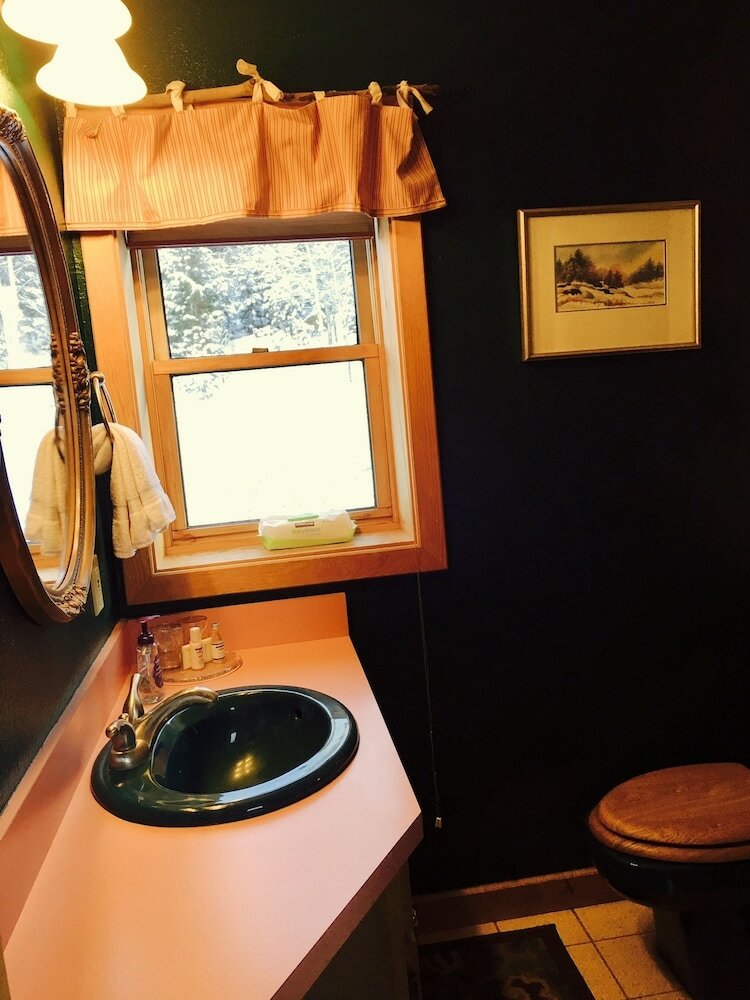 Bed & Breakfast Meadow Creek Mountain Lodge And Event Center