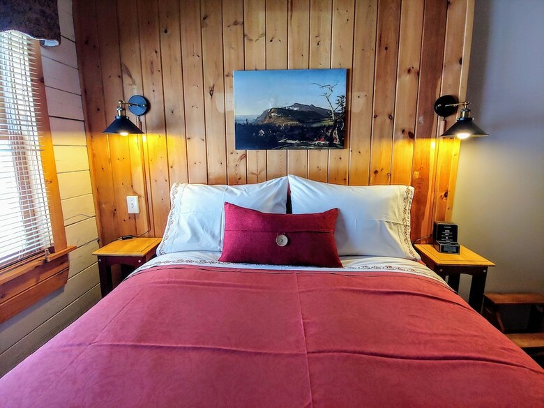Greenwoods Bed & Breakfast Inn