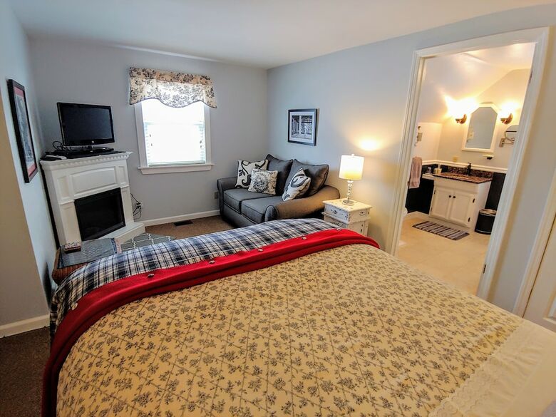 Greenwoods Bed & Breakfast Inn