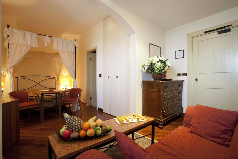 Hotel Monte Del Re