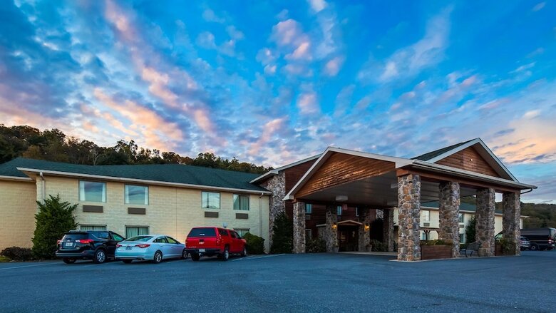 Surestay Plus Hotel By Best Western Berkeley Springs