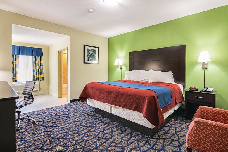 Motel Rodeway Inn And Suites