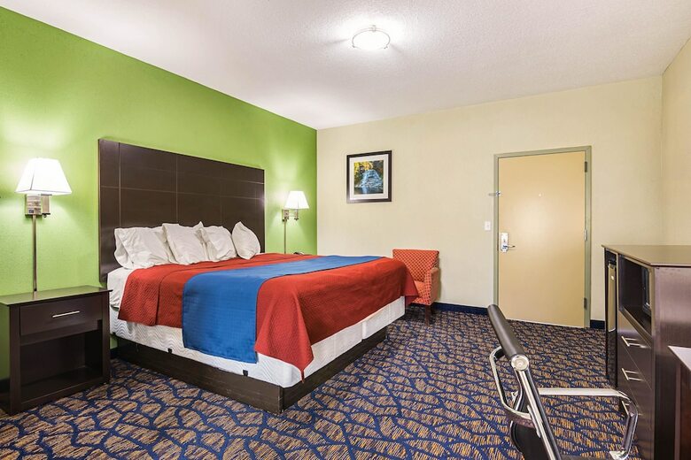 Motel Rodeway Inn And Suites