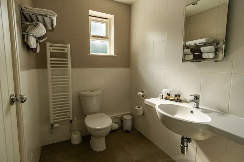 Donington Park Farmhouse Hotel