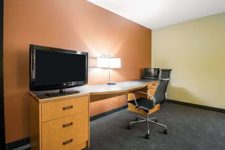 Hotel Sleep Inn & Suites Sheboygan I-43