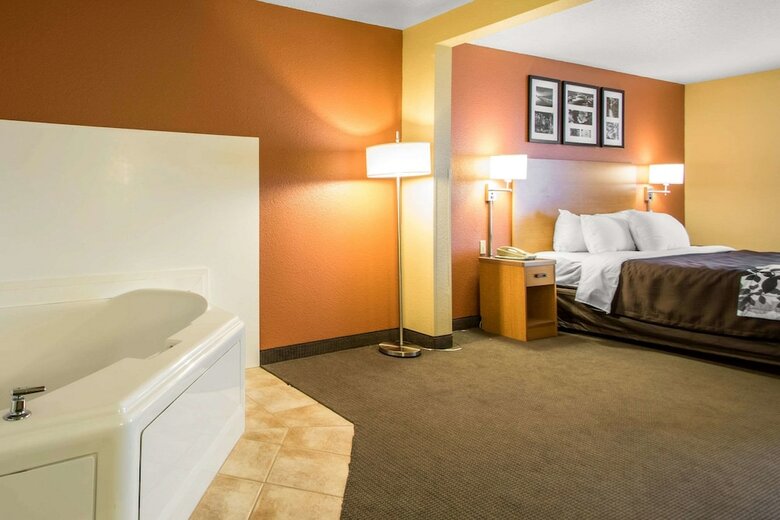 Hotel Sleep Inn & Suites Sheboygan I-43