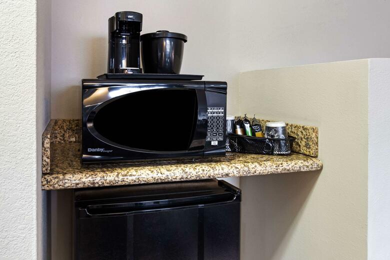 Best Western Plus Hyde Park Chicago Hotel