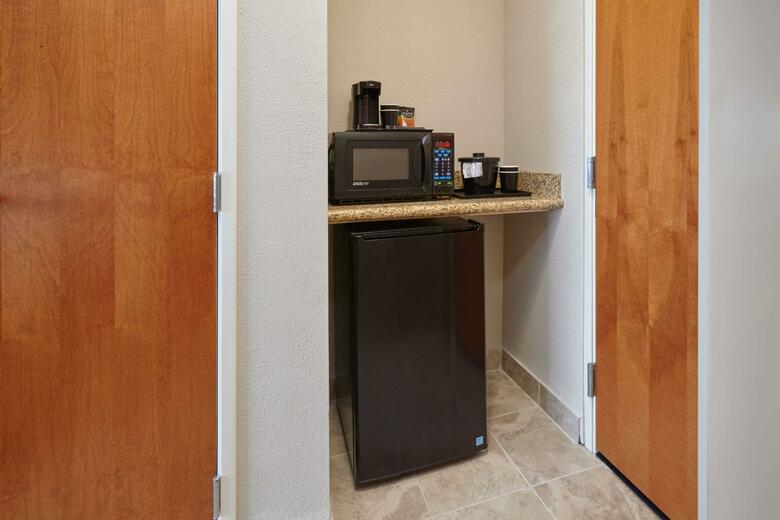 Best Western Plus Hyde Park Chicago Hotel
