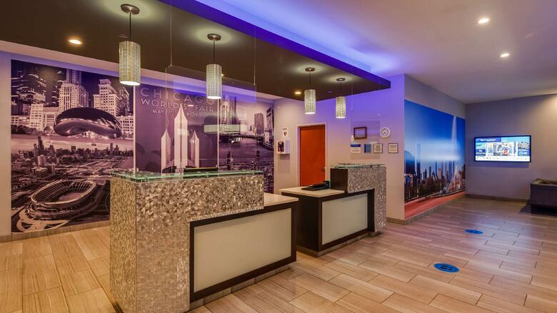 Best Western Plus Hyde Park Chicago Hotel