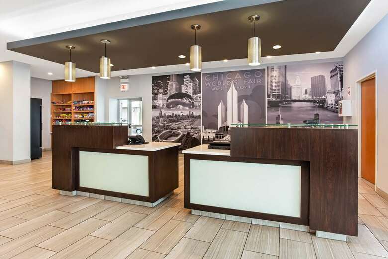 Best Western Plus Hyde Park Chicago Hotel