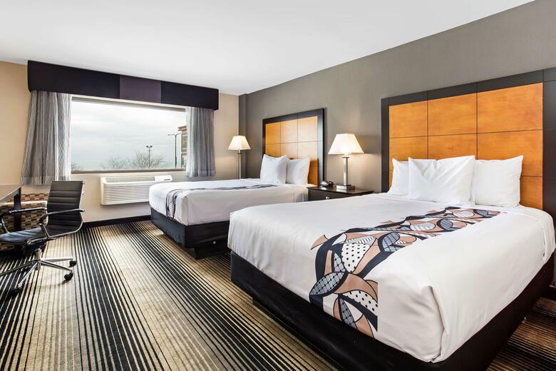 Best Western Plus Hyde Park Chicago Hotel
