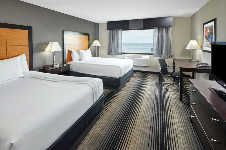 Best Western Plus Hyde Park Chicago Hotel
