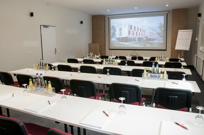 Amaro Budget Plus Hotel
