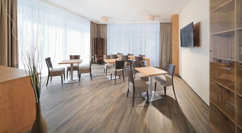 Amaro Budget Plus Hotel