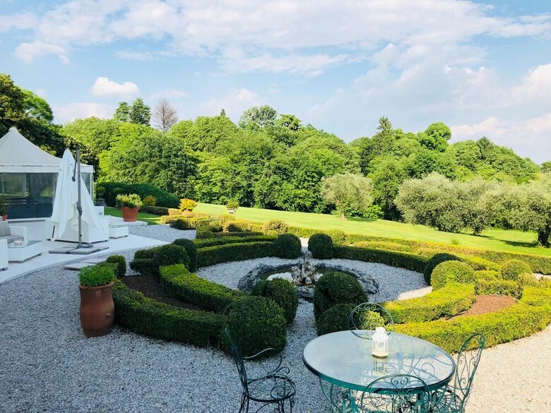 Hotel Villa Policreti